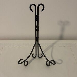 Sleek Black Metal Display Easel